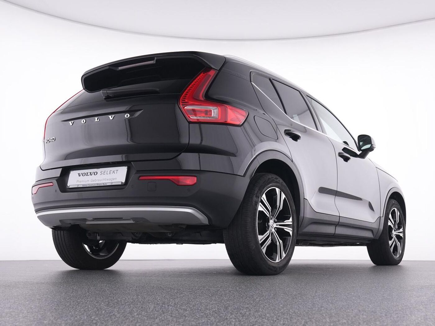 Volvo  XC 40