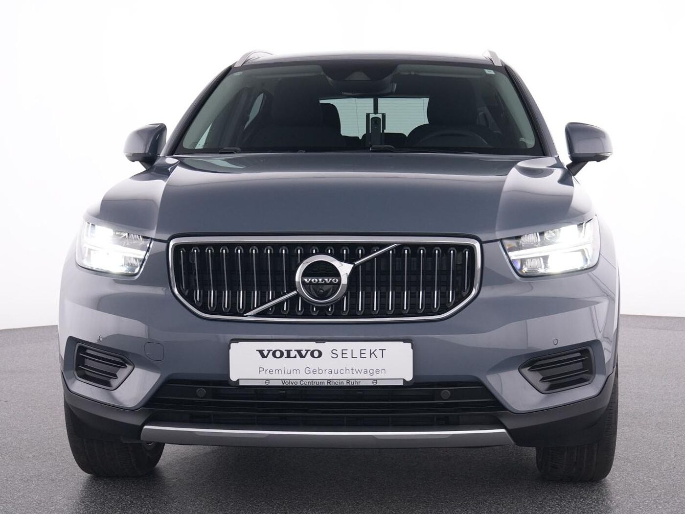 Volvo  XC 40