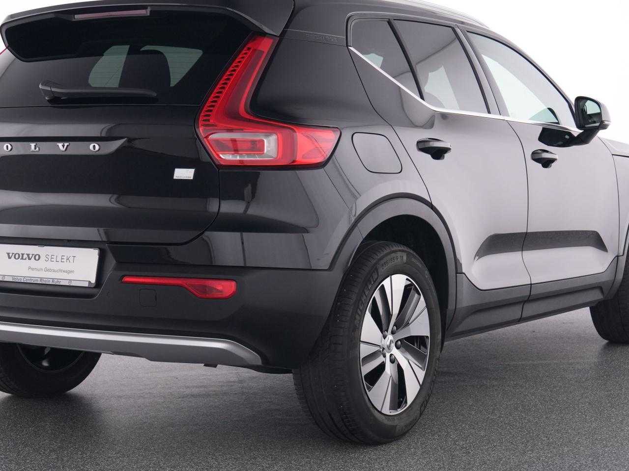 Volvo  XC 40