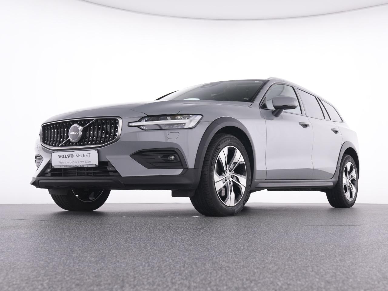 Volvo  CC