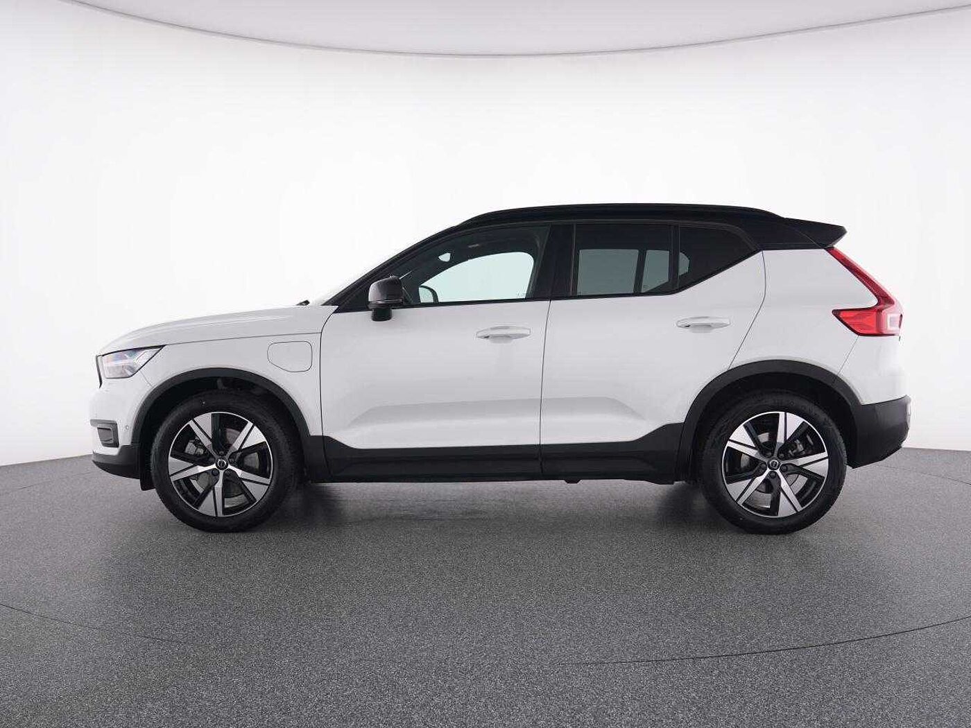 Volvo  XC 40