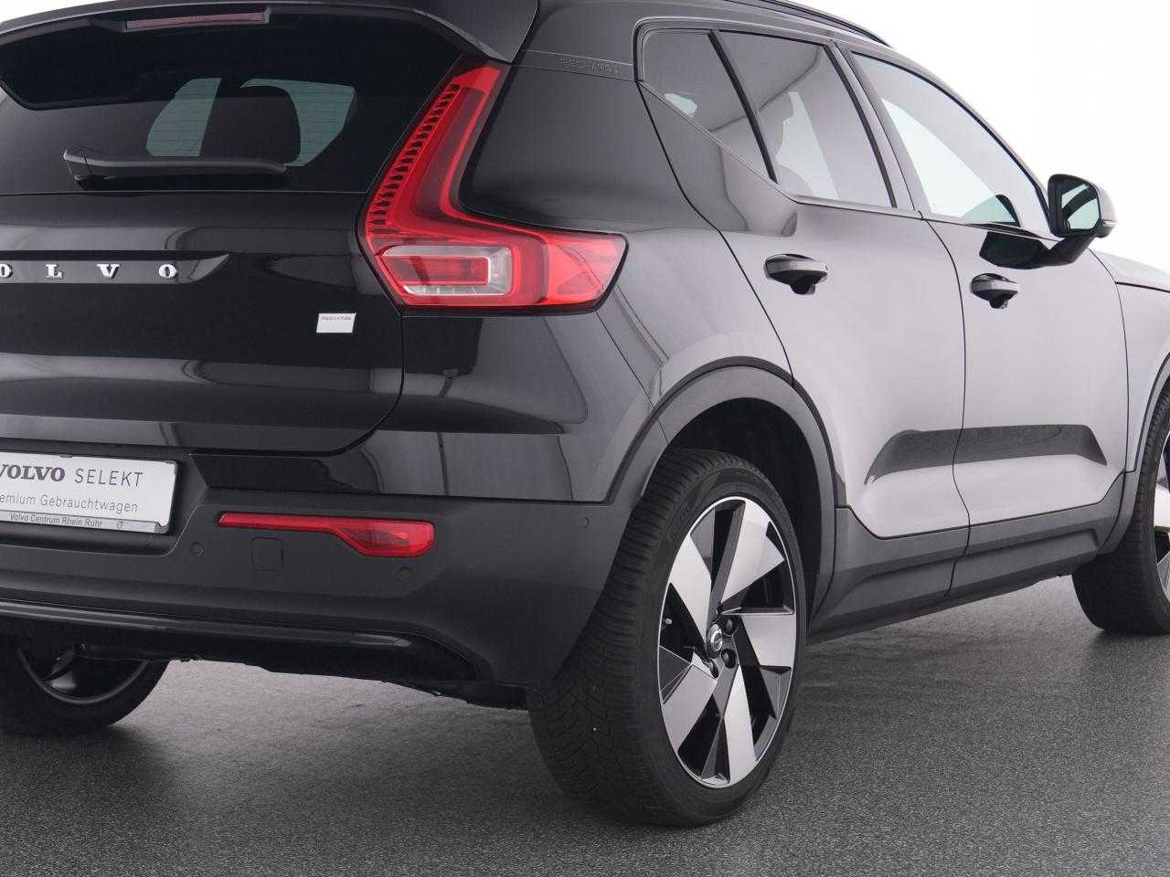 Volvo  XC 40