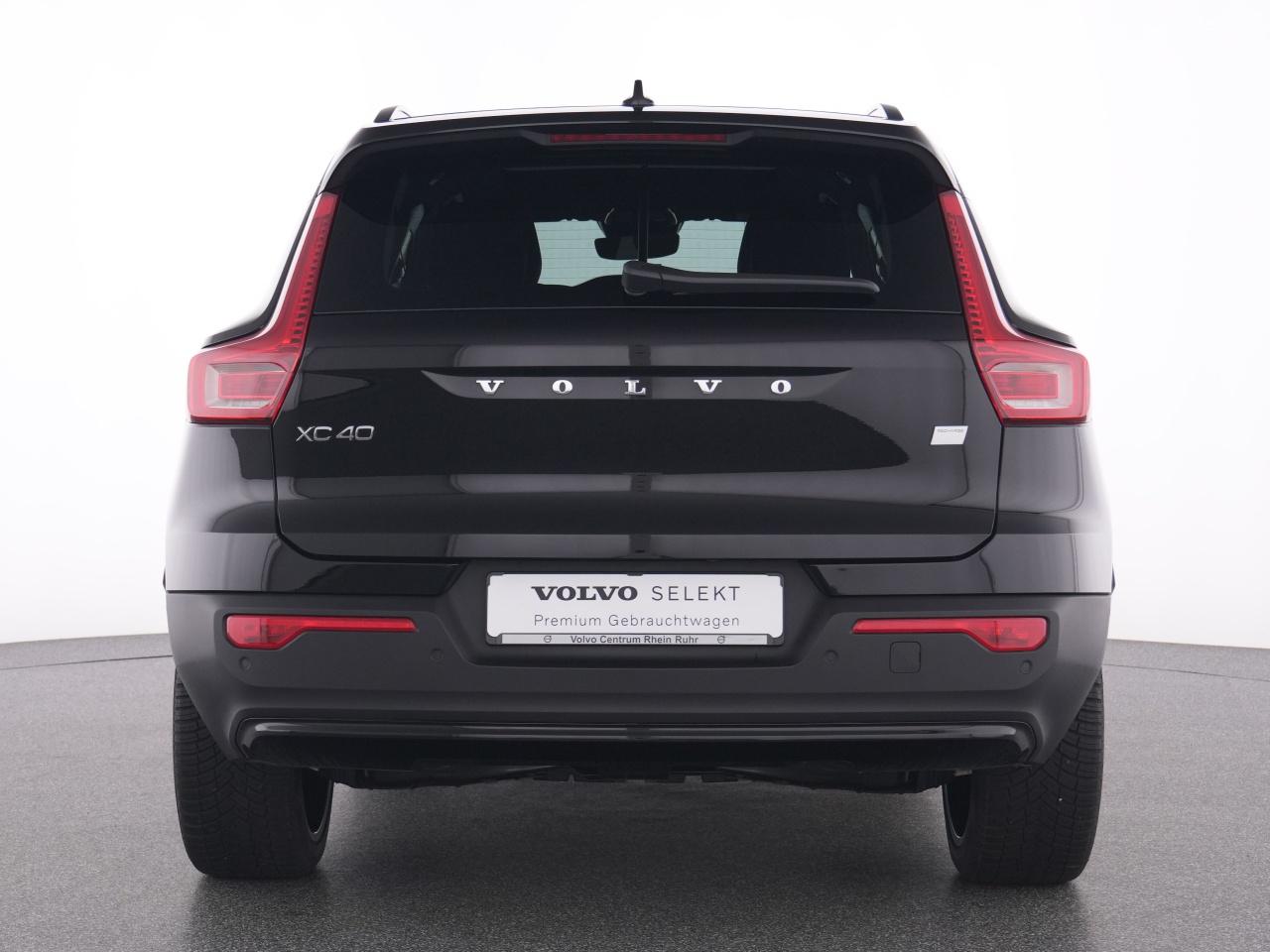 Volvo  XC 40