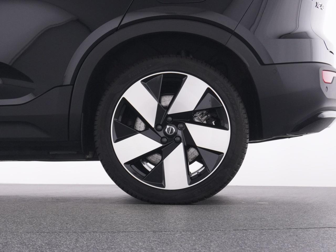 Volvo  XC 40