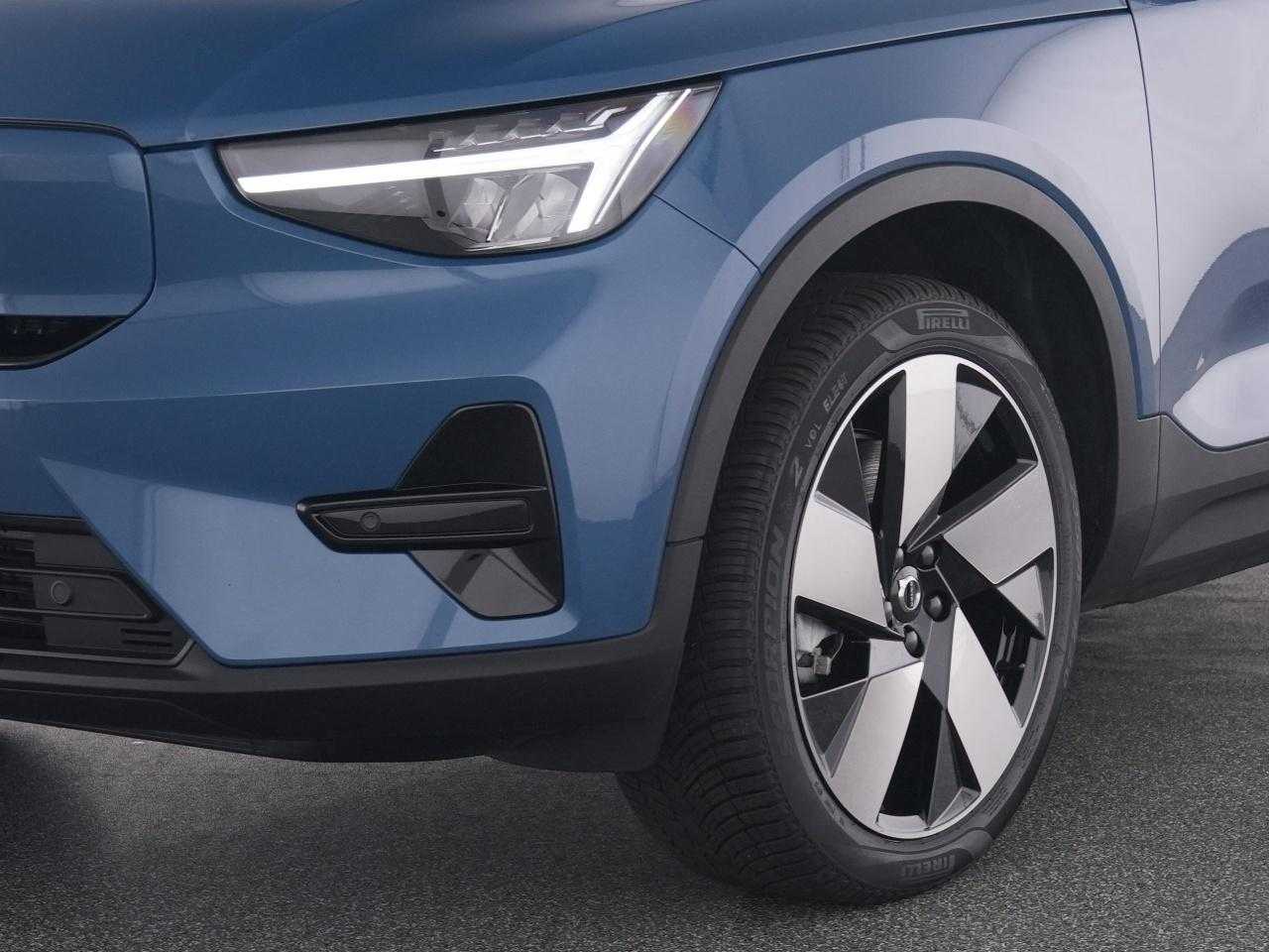 Volvo  XC 40