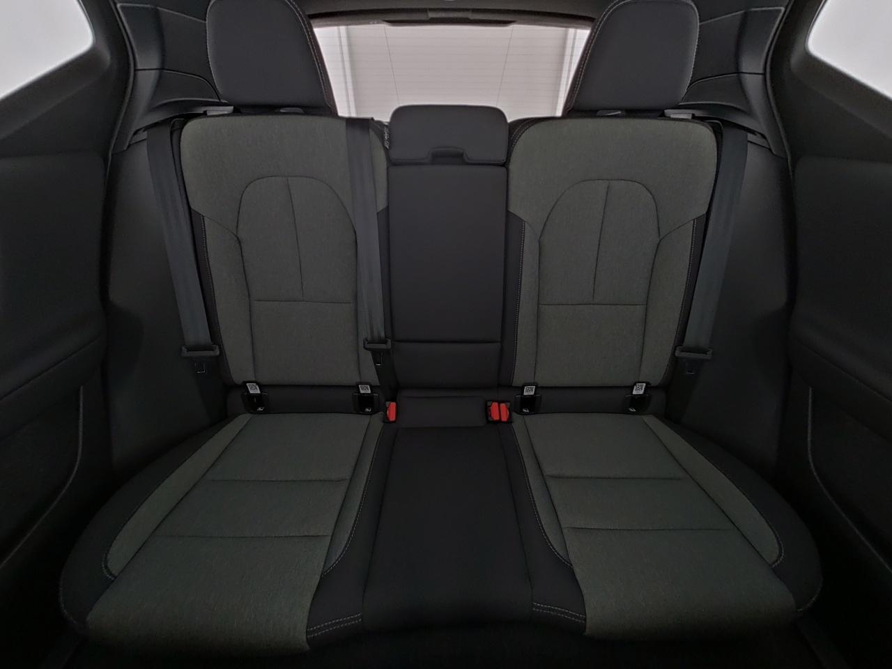 Volvo  XC 40