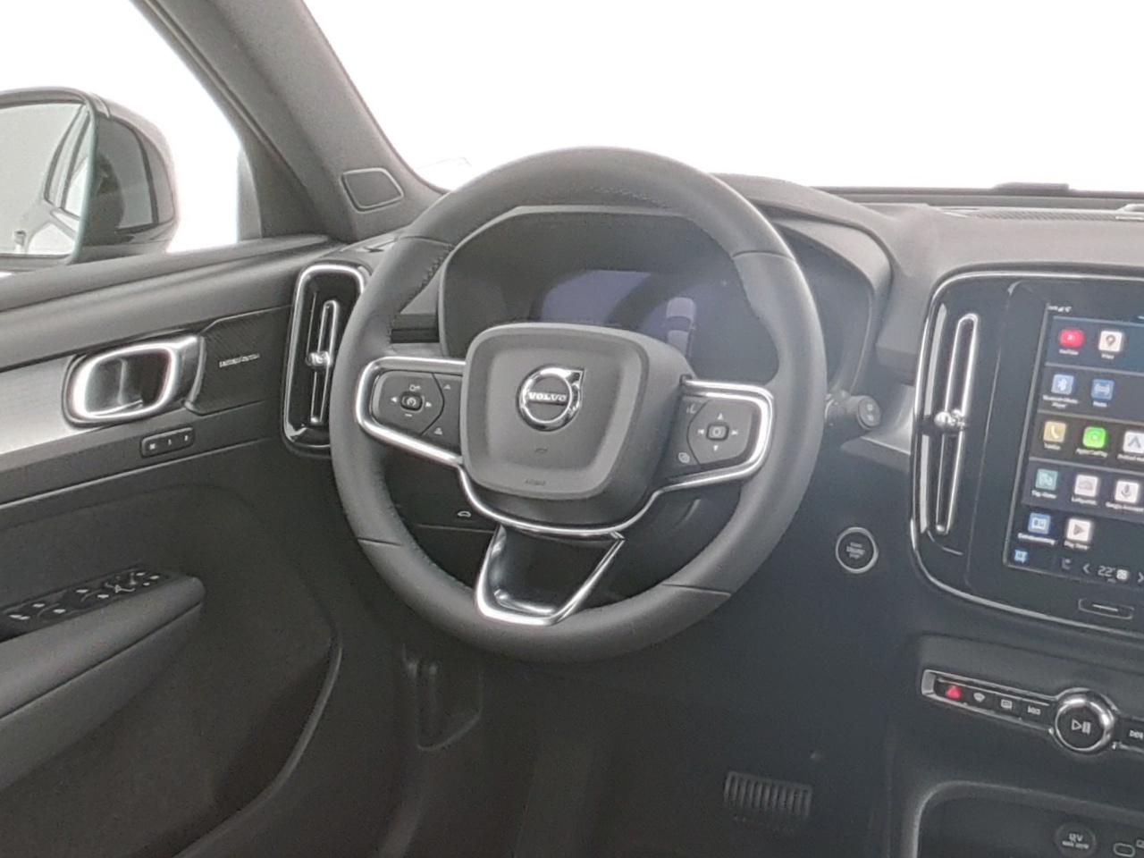 Volvo  XC 40