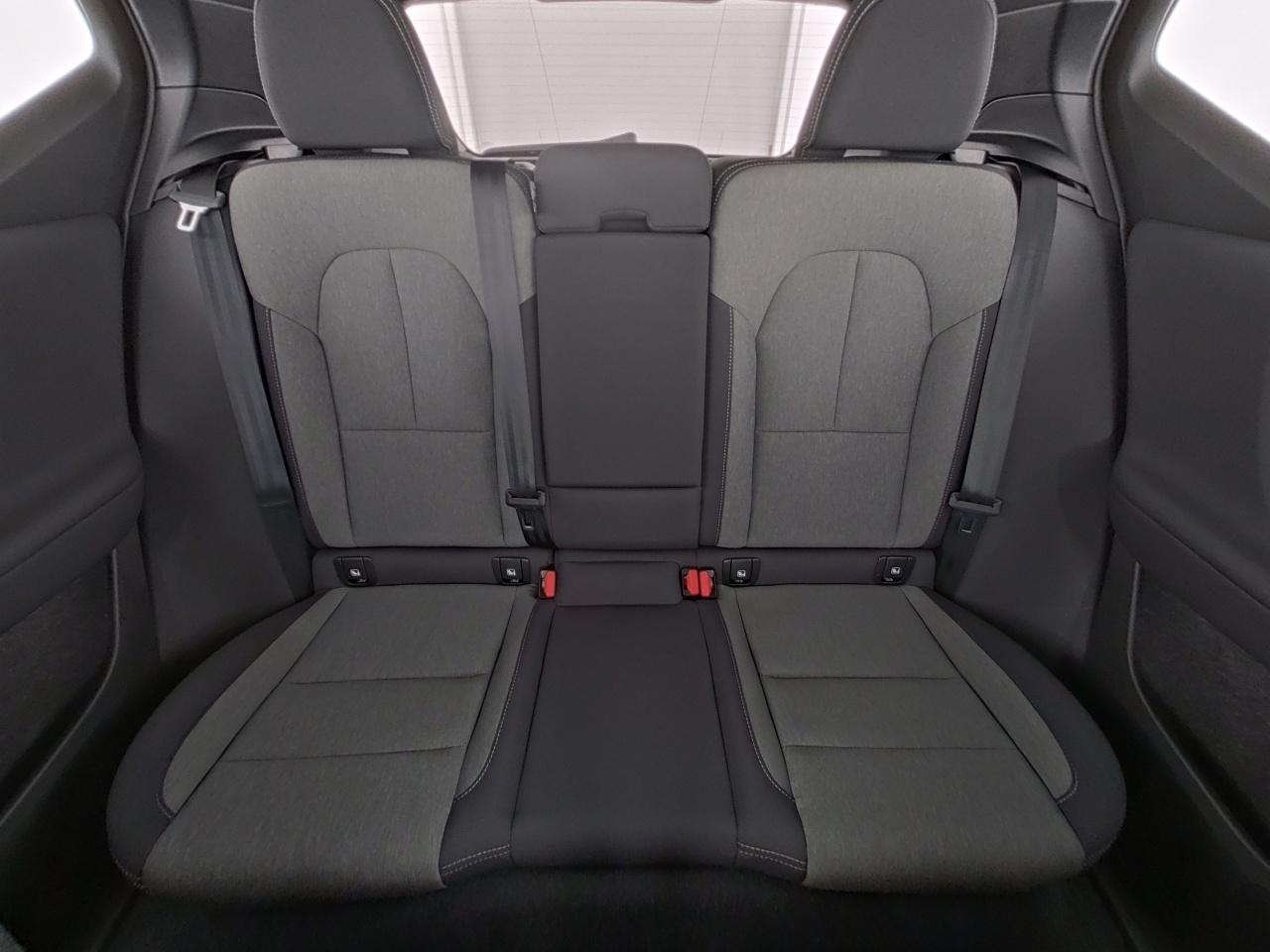 Volvo  XC 40