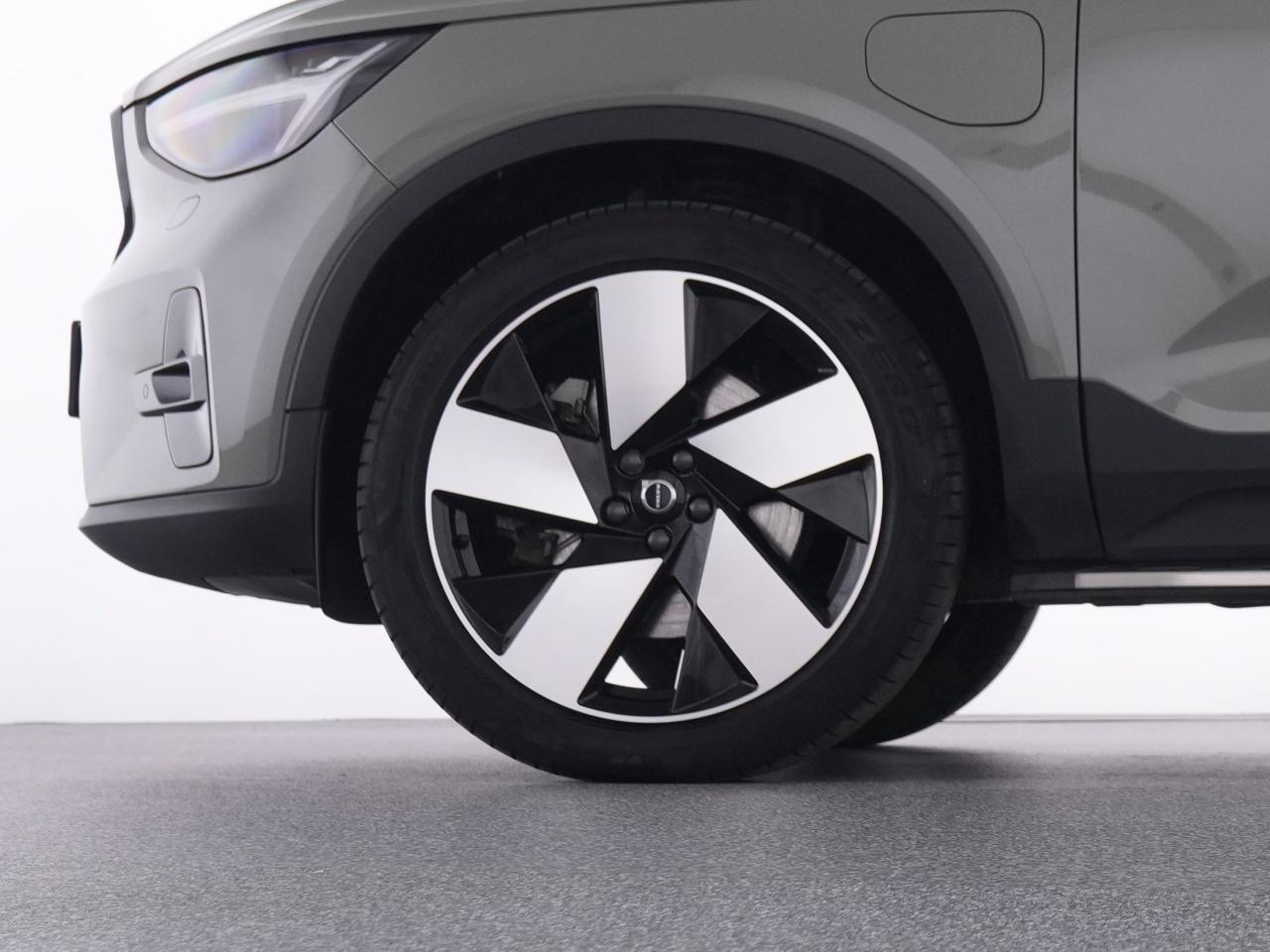Volvo  XC 40