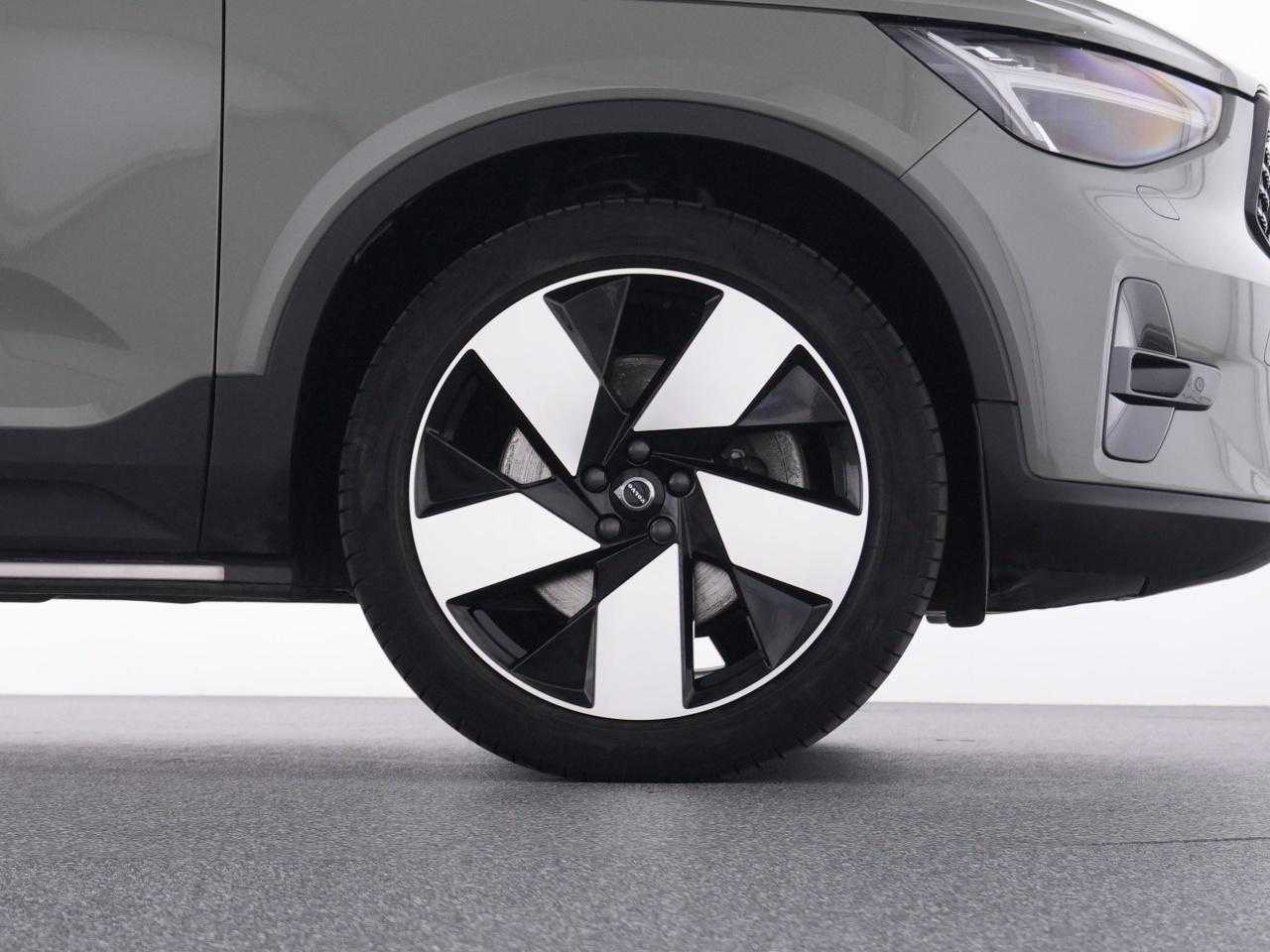 Volvo  XC 40