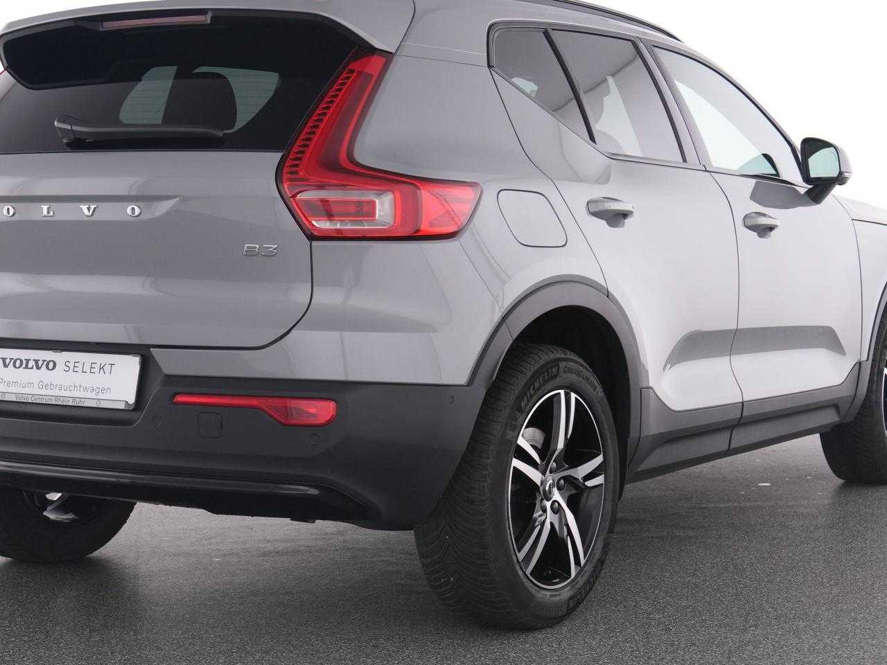 Volvo  XC 40