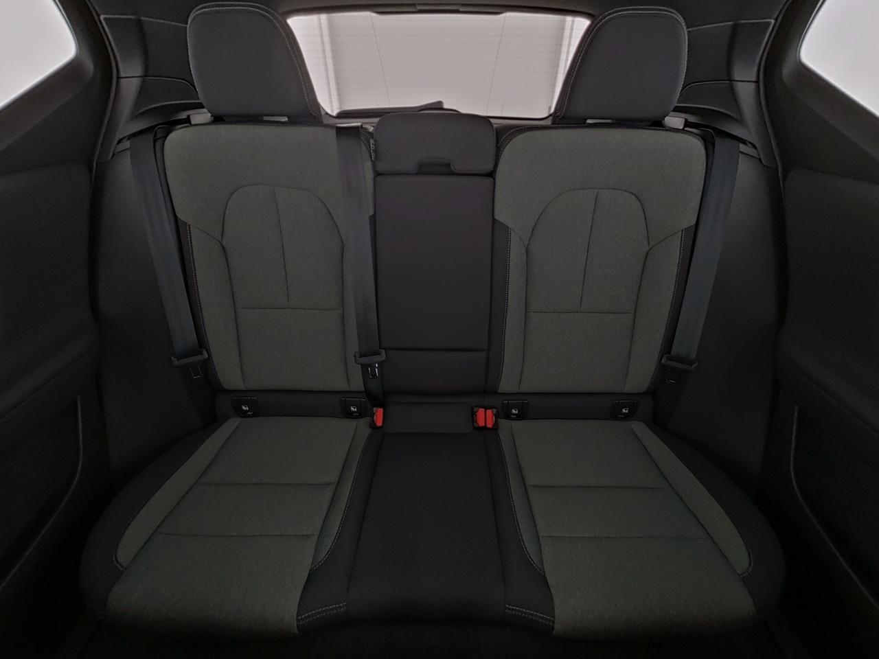 Volvo  XC 40