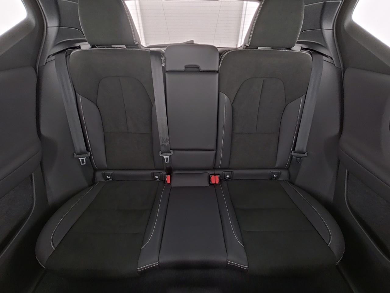 Volvo  XC 40