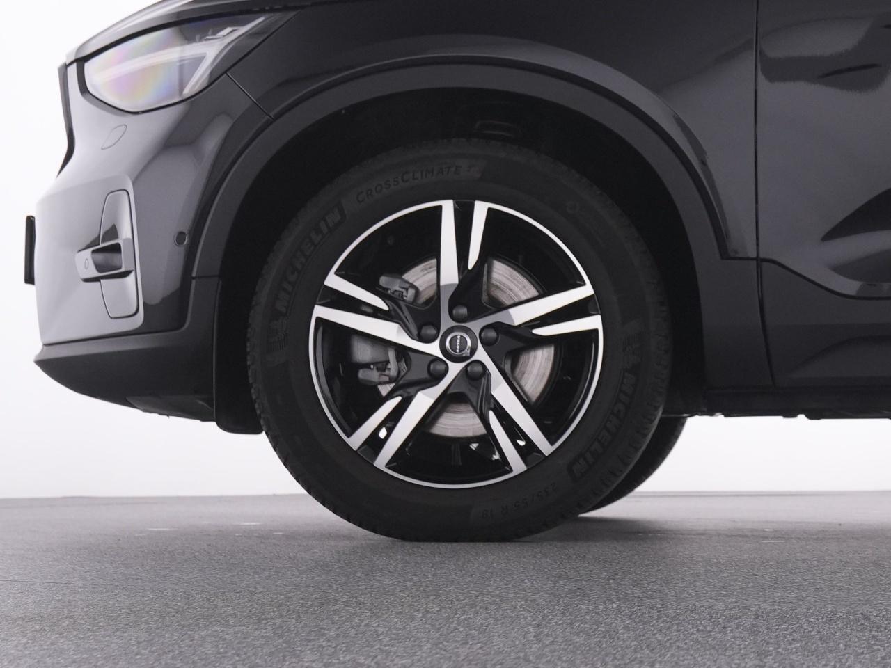 Volvo  XC 40