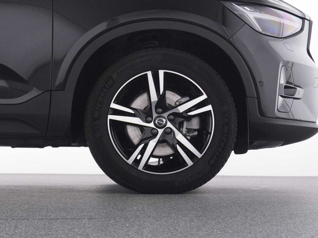 Volvo  XC 40