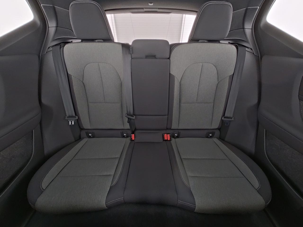 Volvo  XC 40