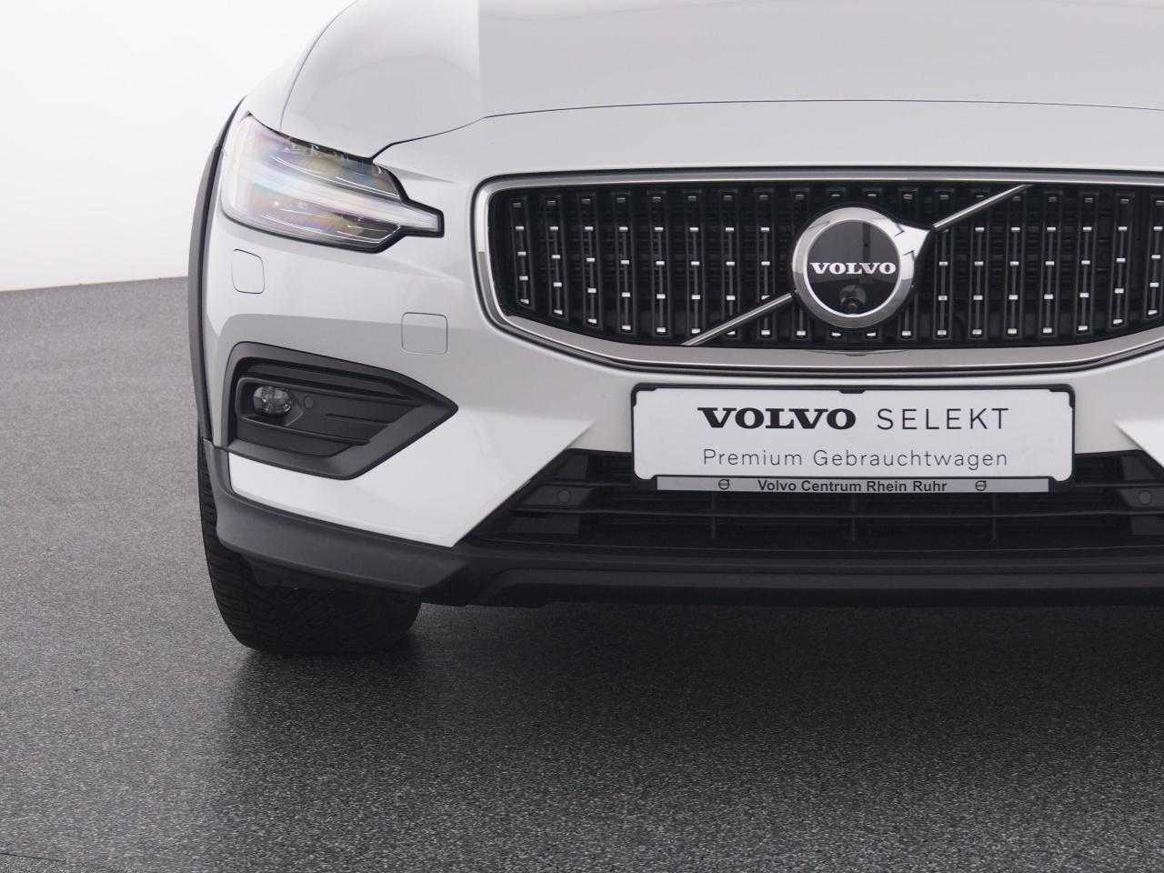 Volvo  CC