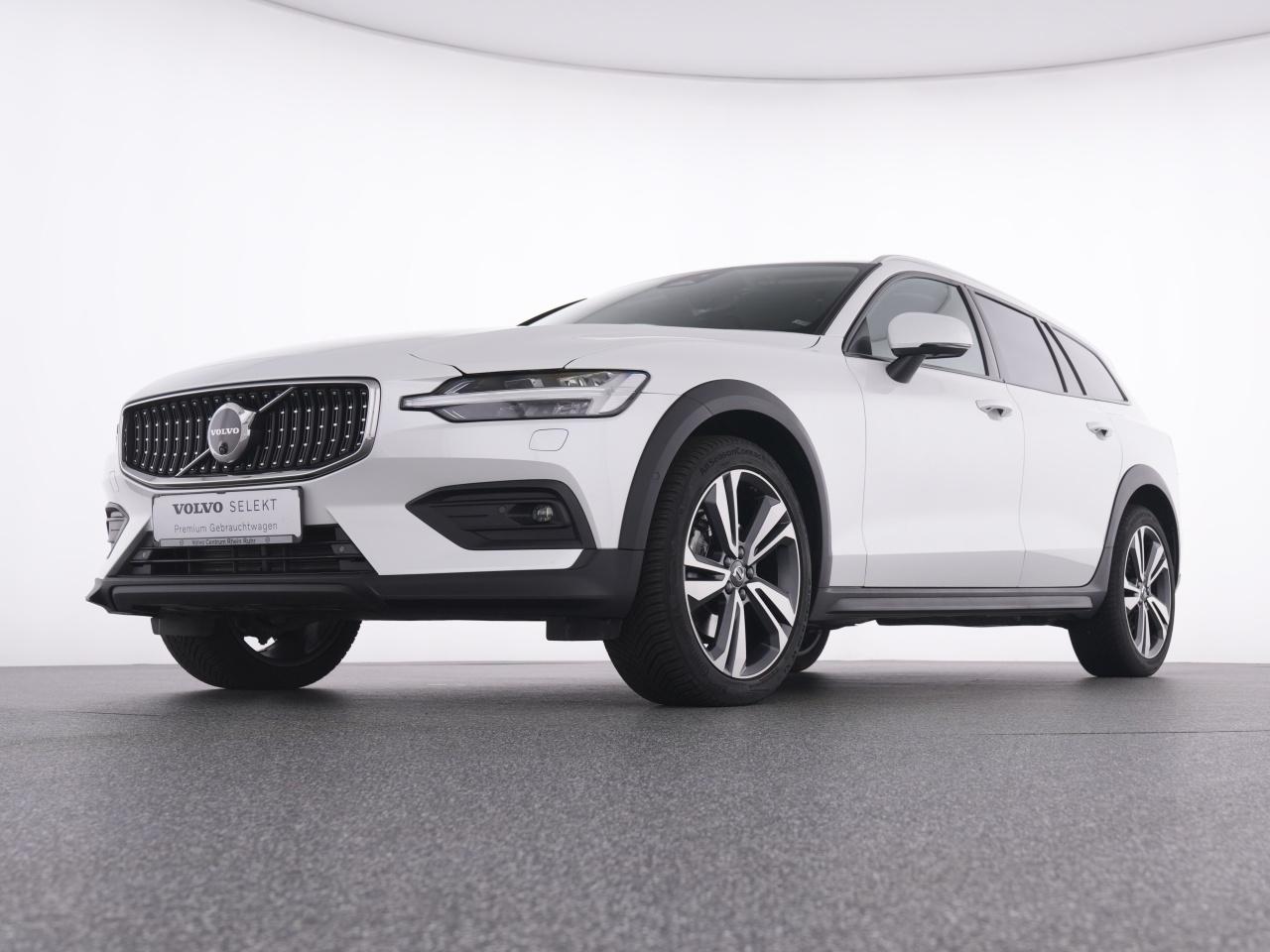 Volvo  CC