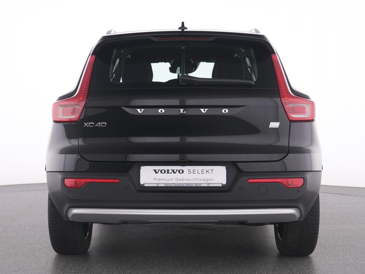 Volvo  XC 40