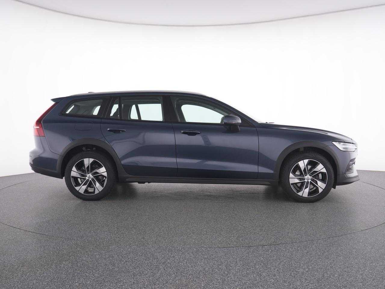 Volvo  CC
