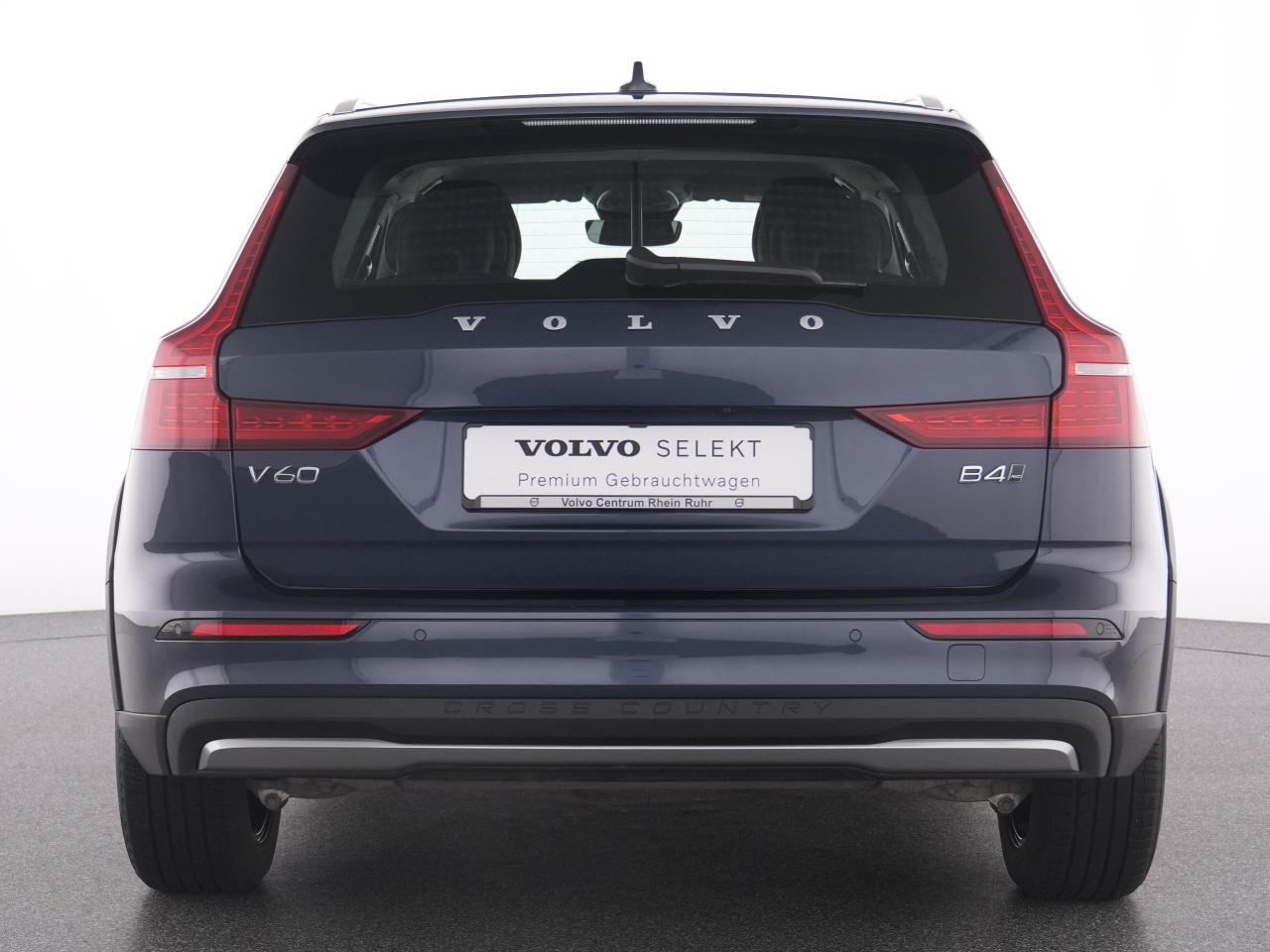 Volvo  CC