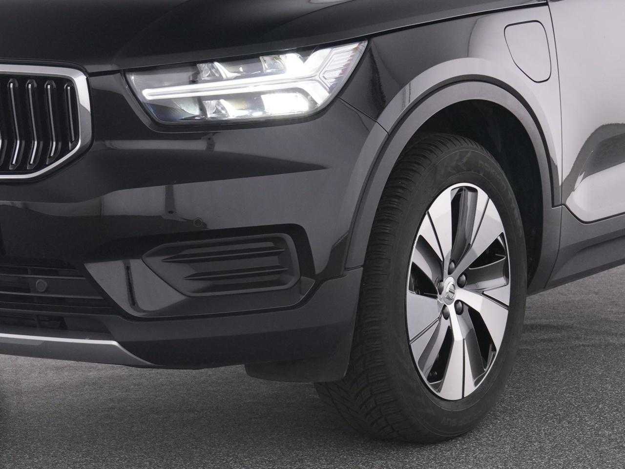 Volvo  XC 40