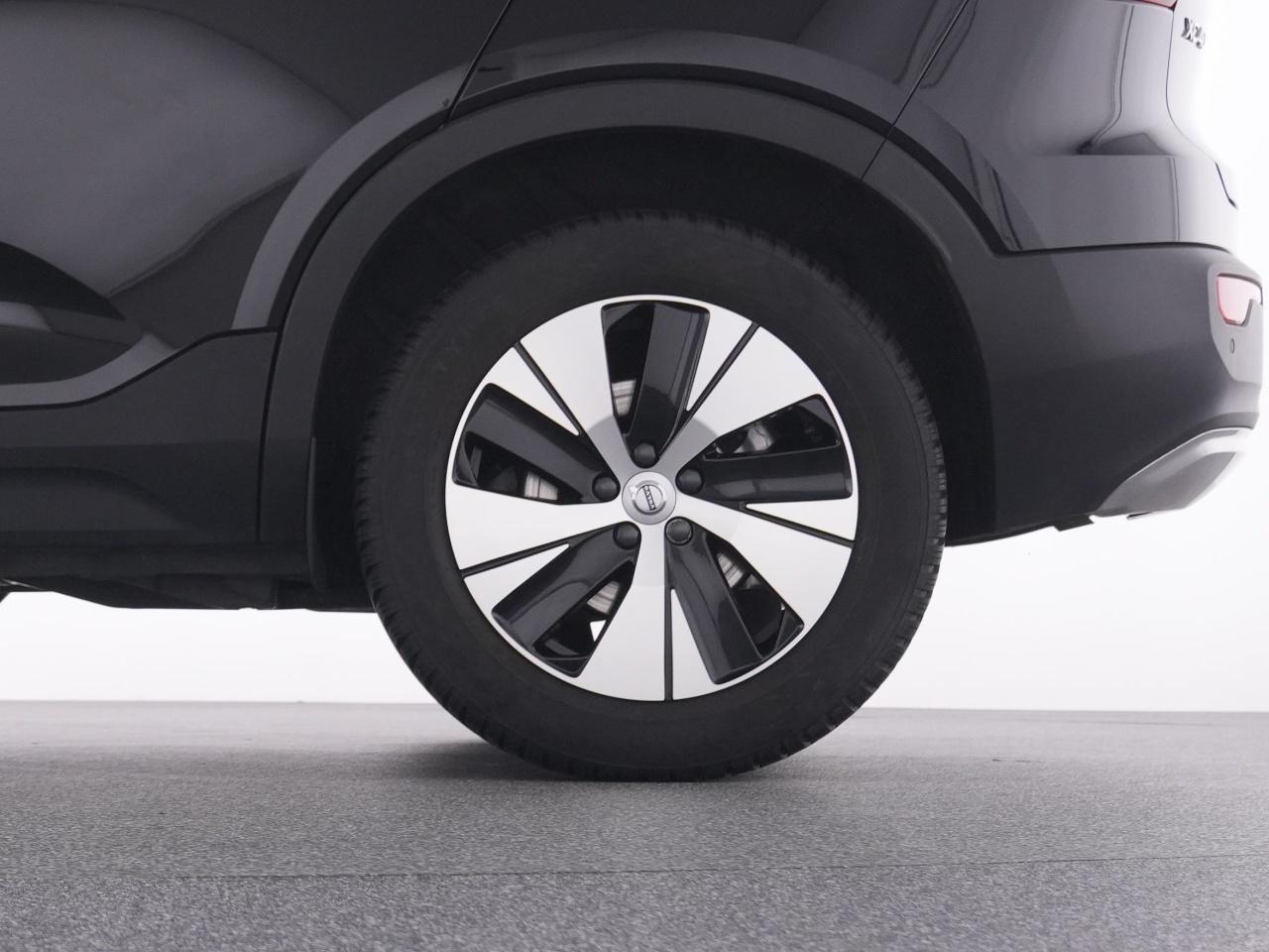 Volvo  XC 40