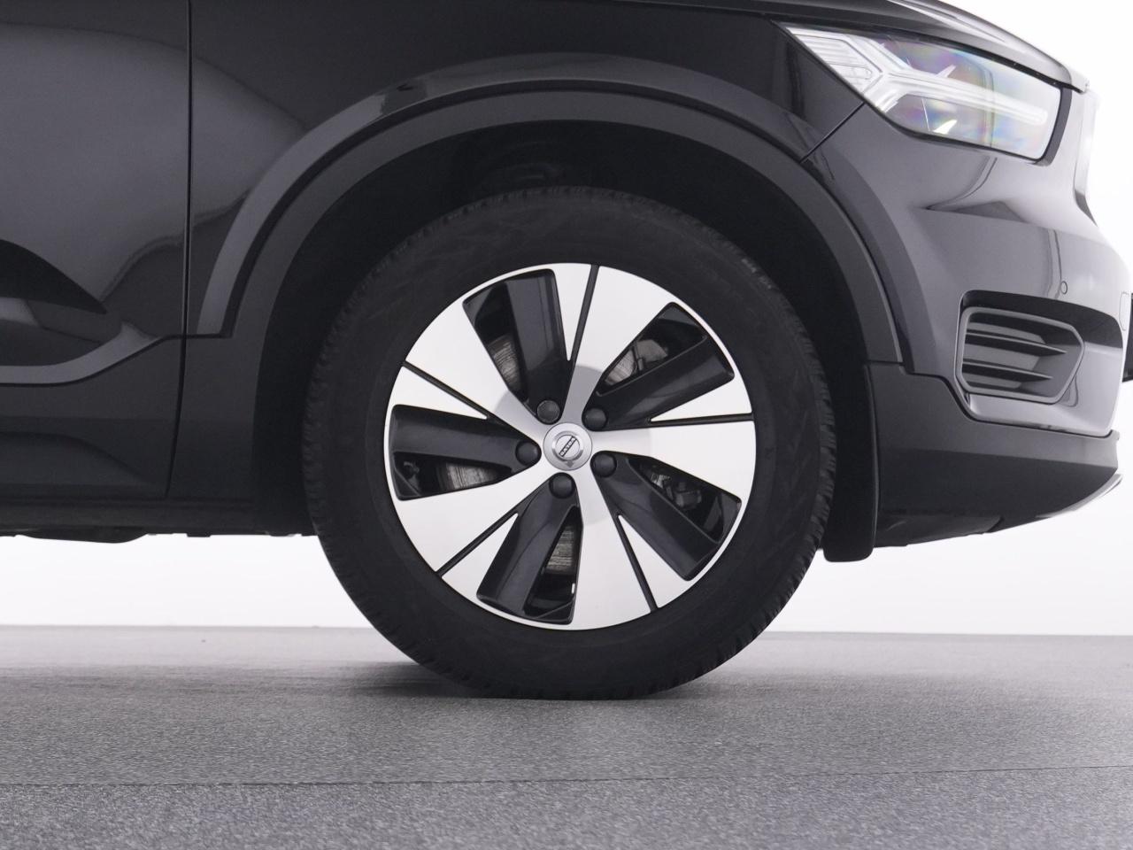 Volvo  XC 40