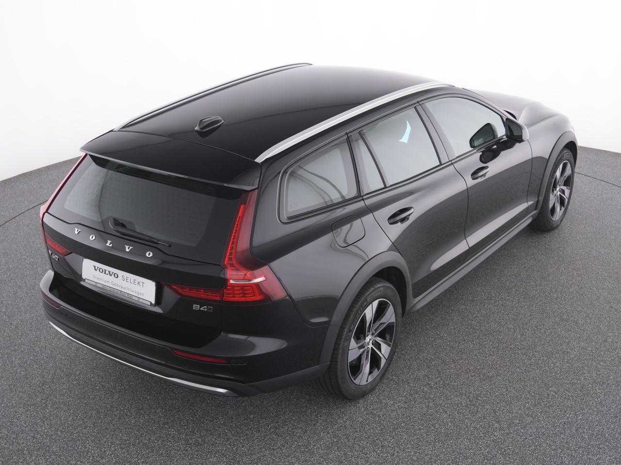 Volvo  CC