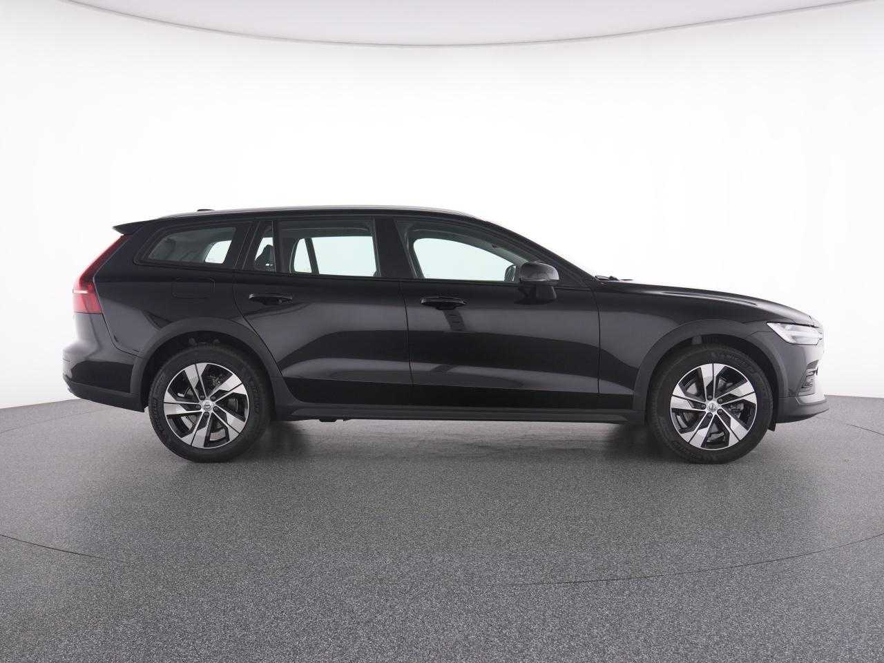 Volvo  CC