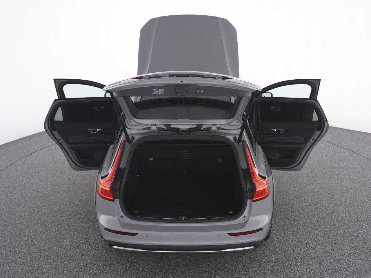 Volvo  V60