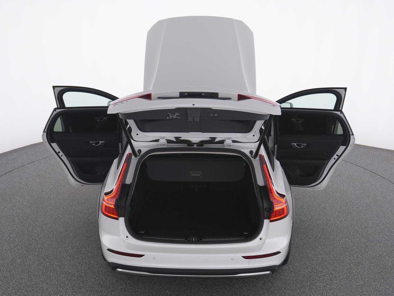 Volvo  CC