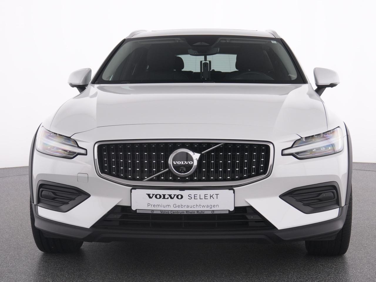 Volvo  CC