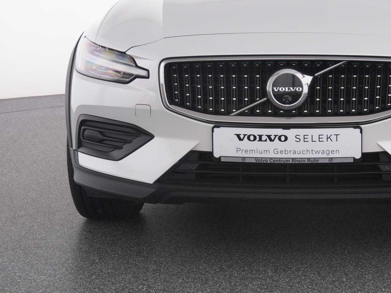 Volvo  CC