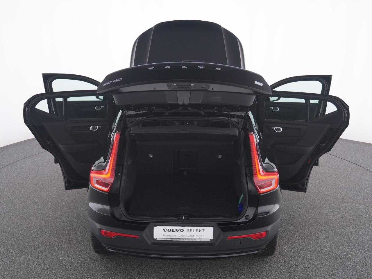 Volvo  XC 40
