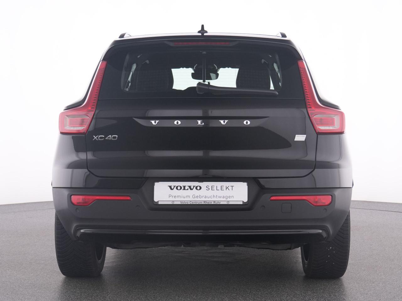 Volvo  XC 40