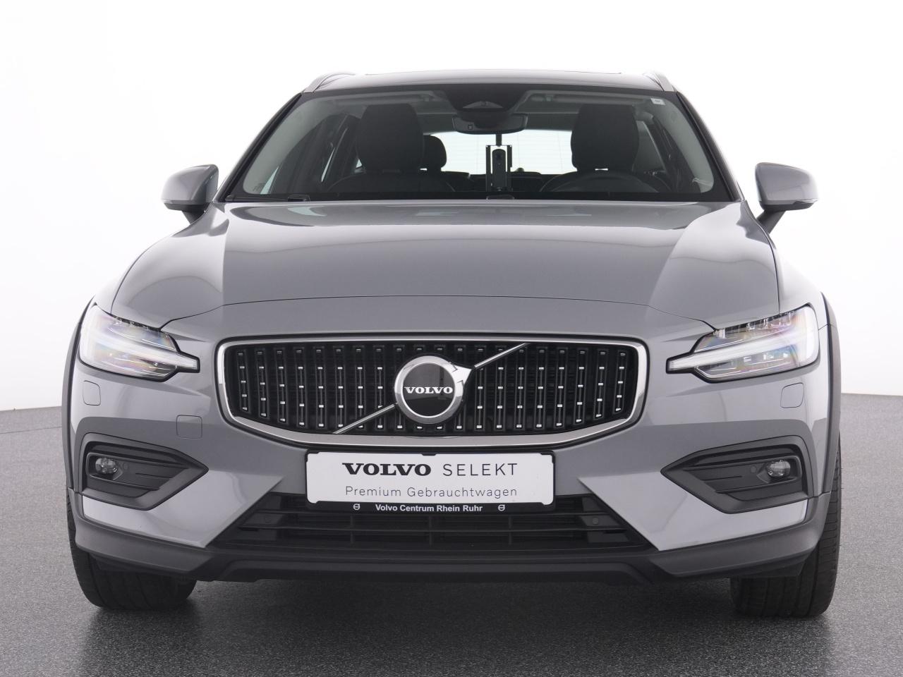 Volvo  V60