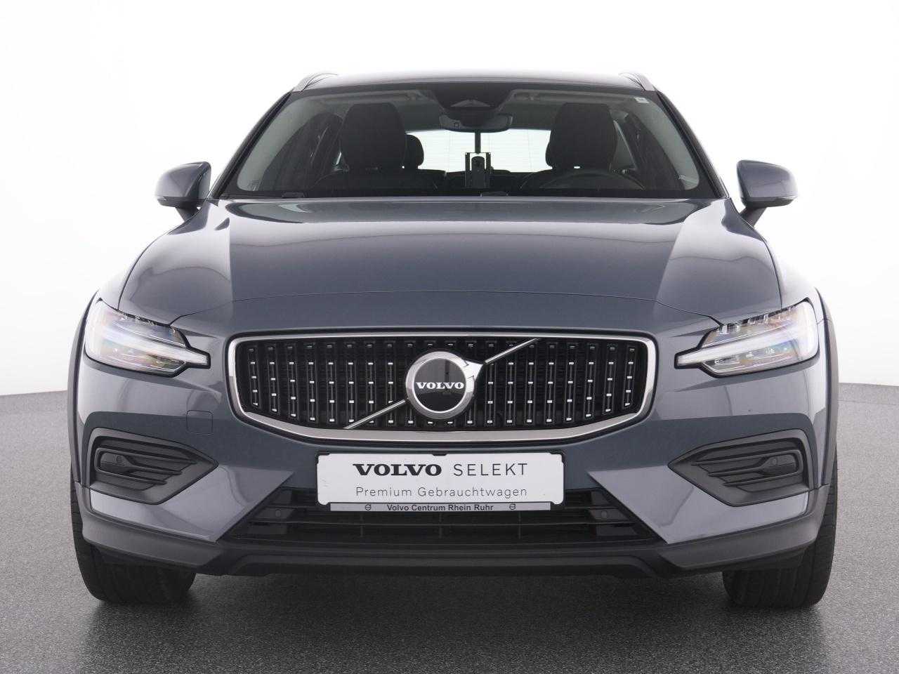 Volvo  V60