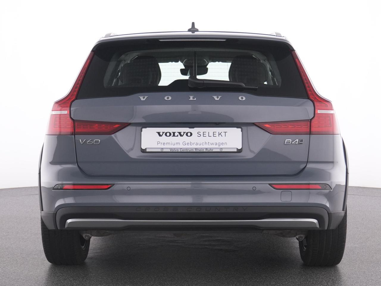 Volvo  V60