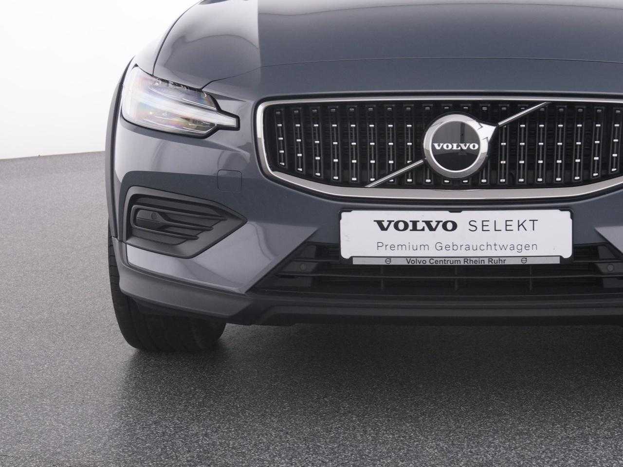 Volvo  V60