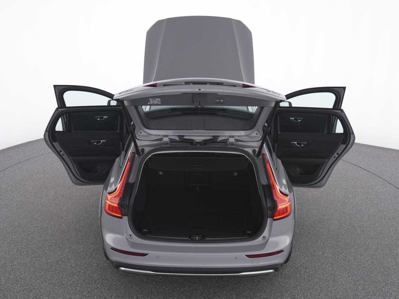 Volvo  CC