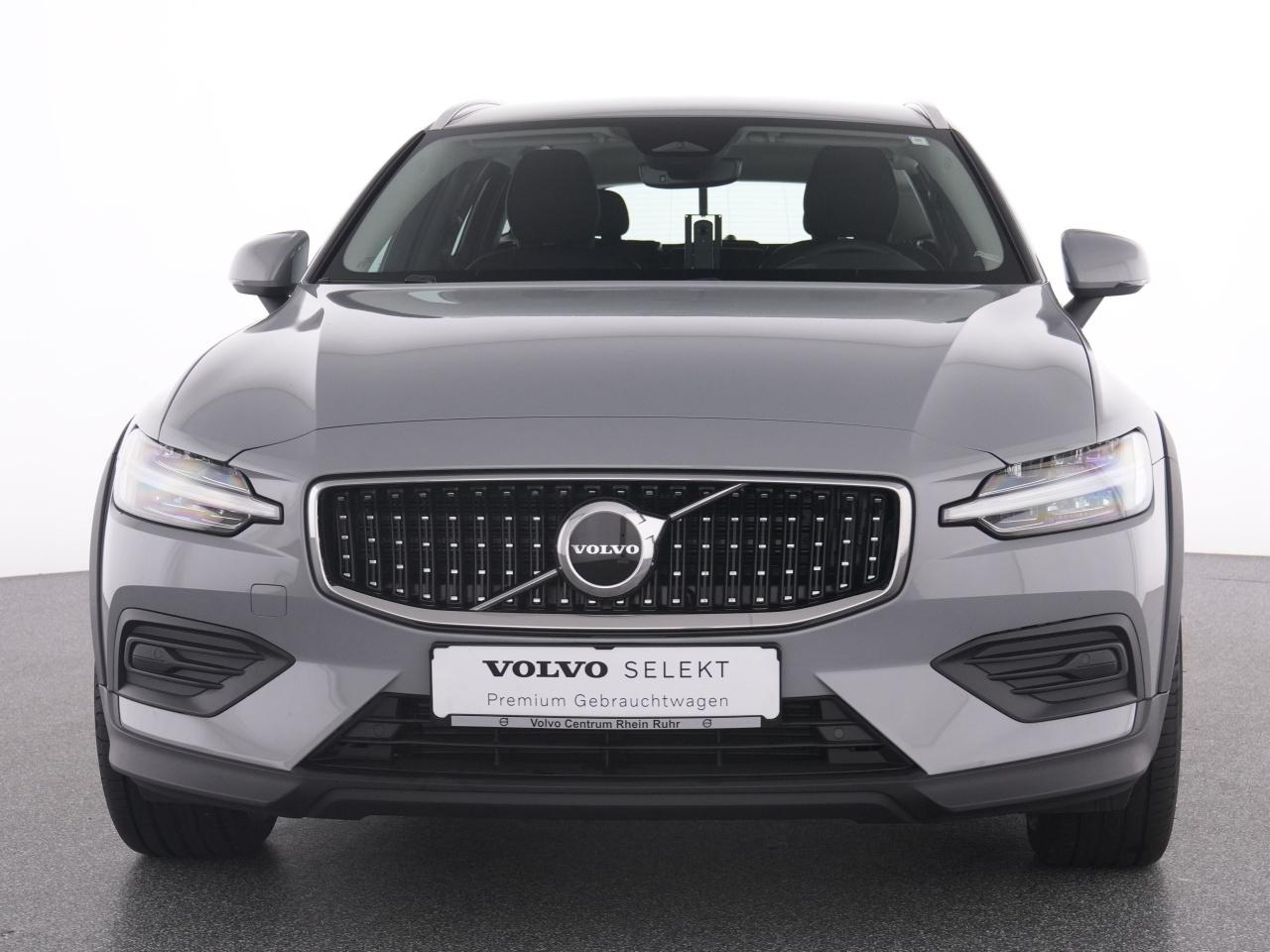 Volvo  CC
