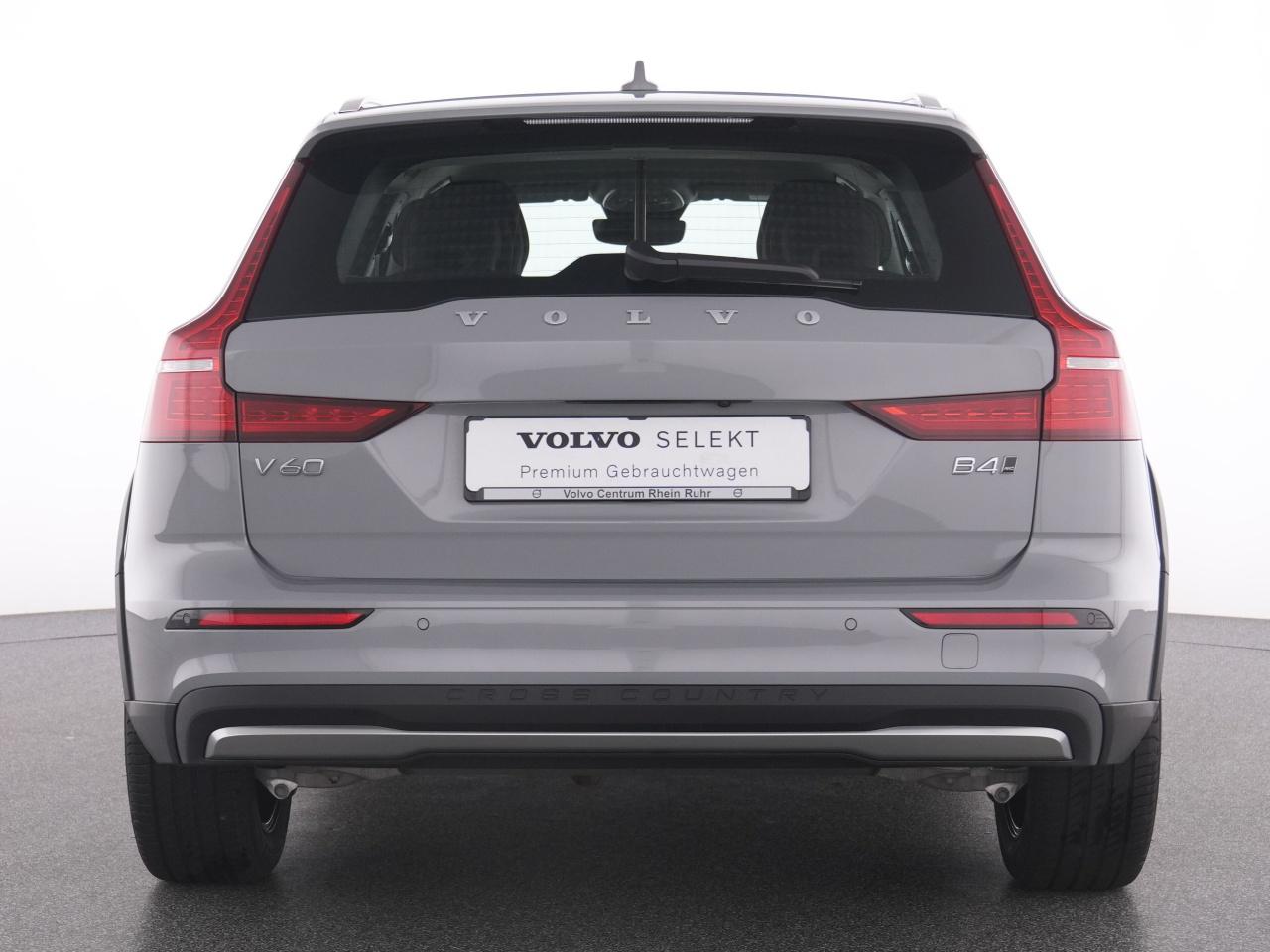 Volvo  CC