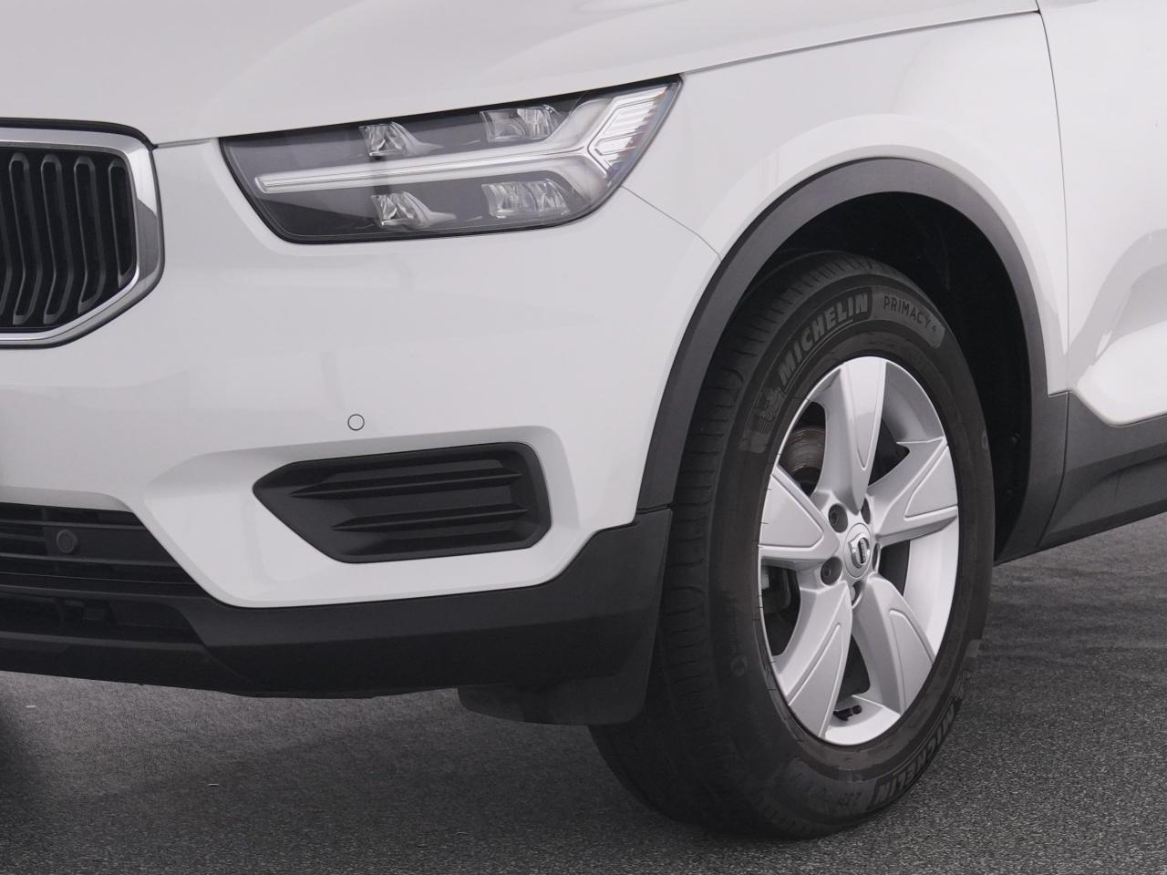 Volvo  XC 40