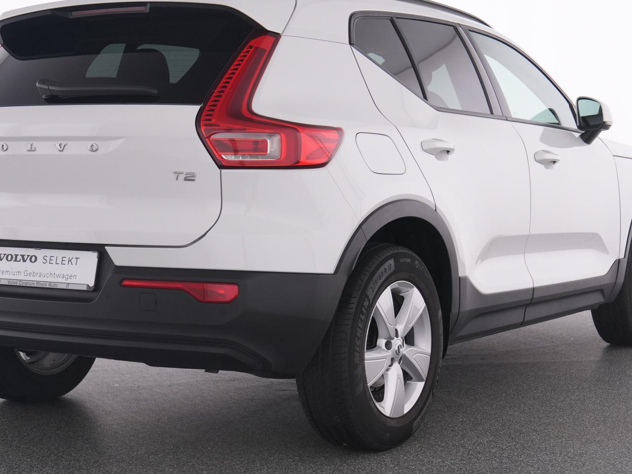Volvo  XC 40