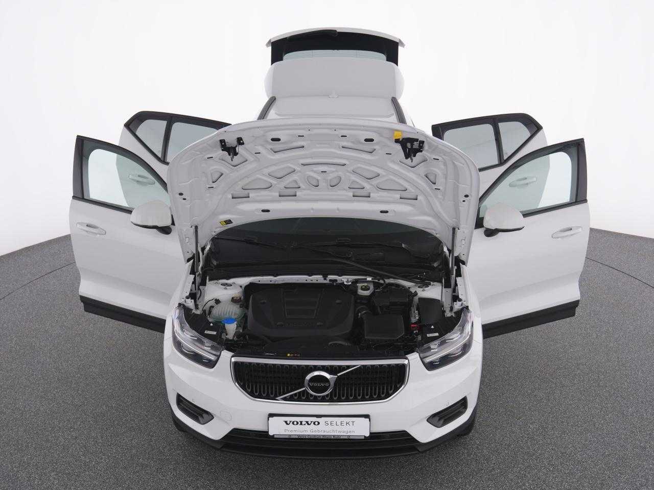 Volvo  XC 40