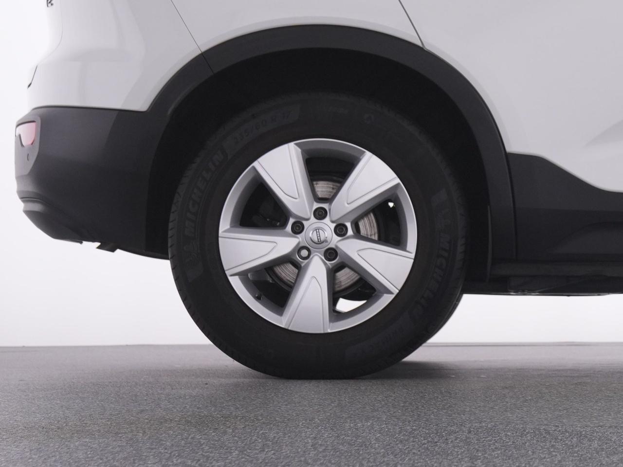 Volvo  XC 40