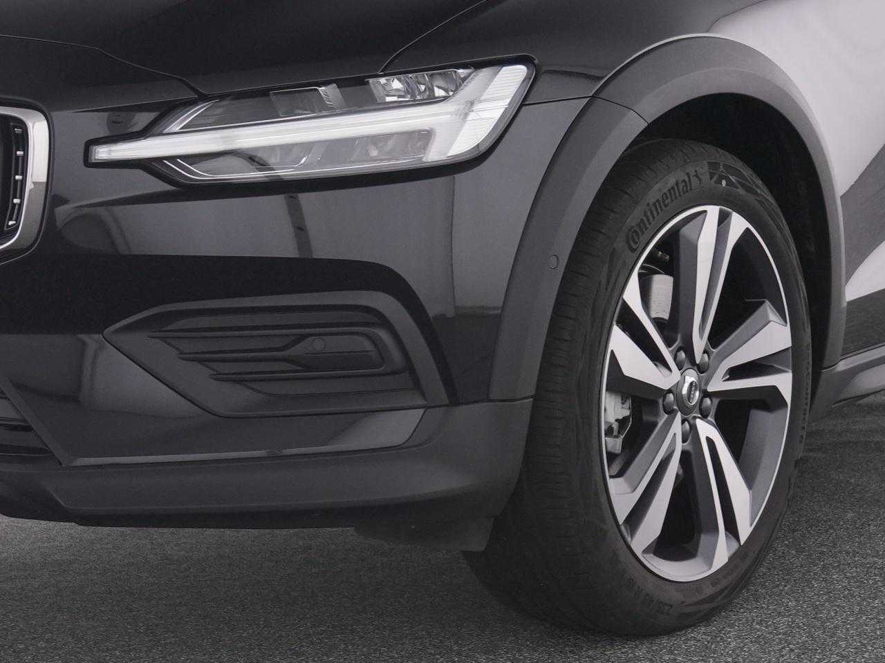 Volvo  CC