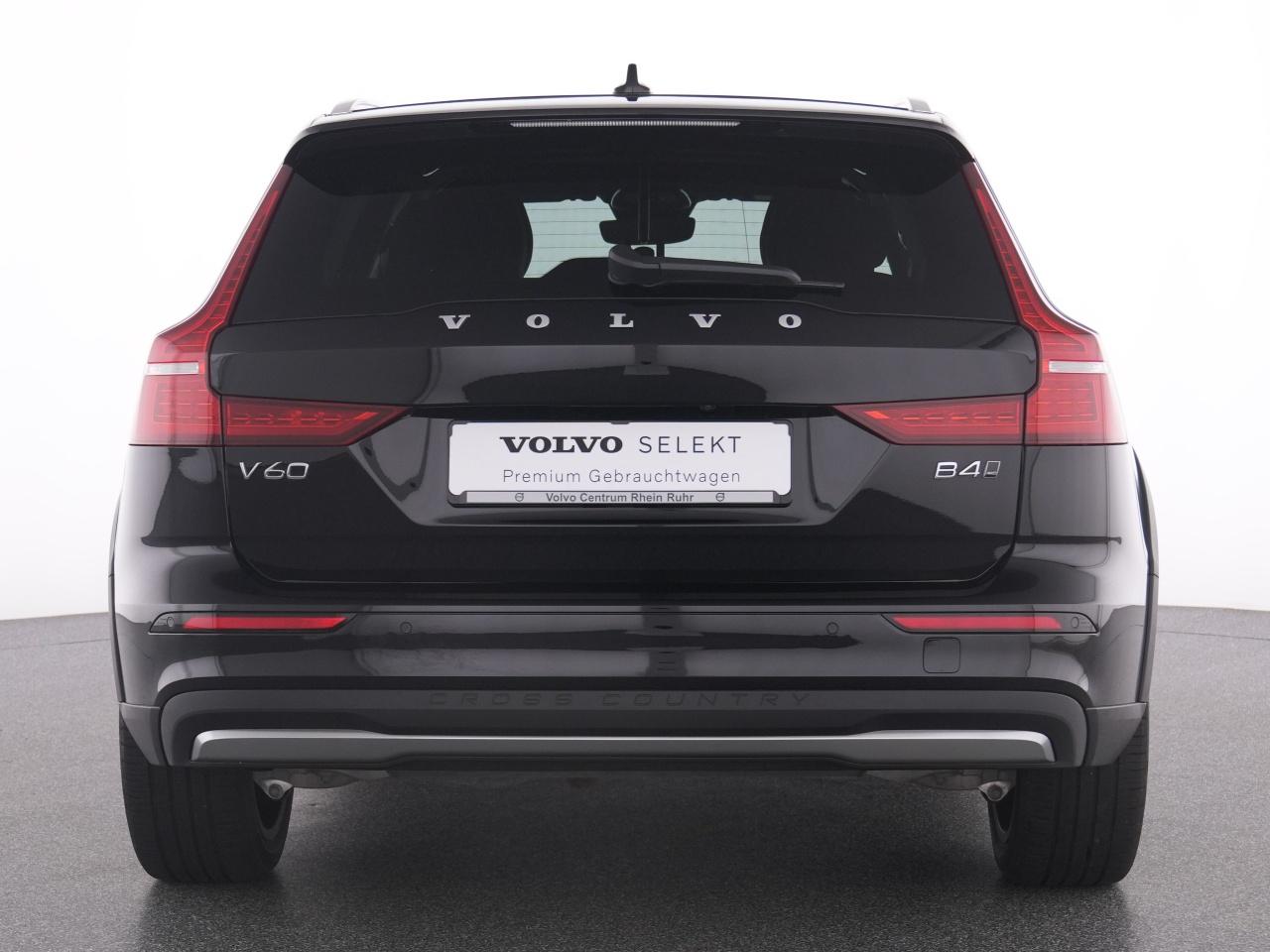 Volvo  CC