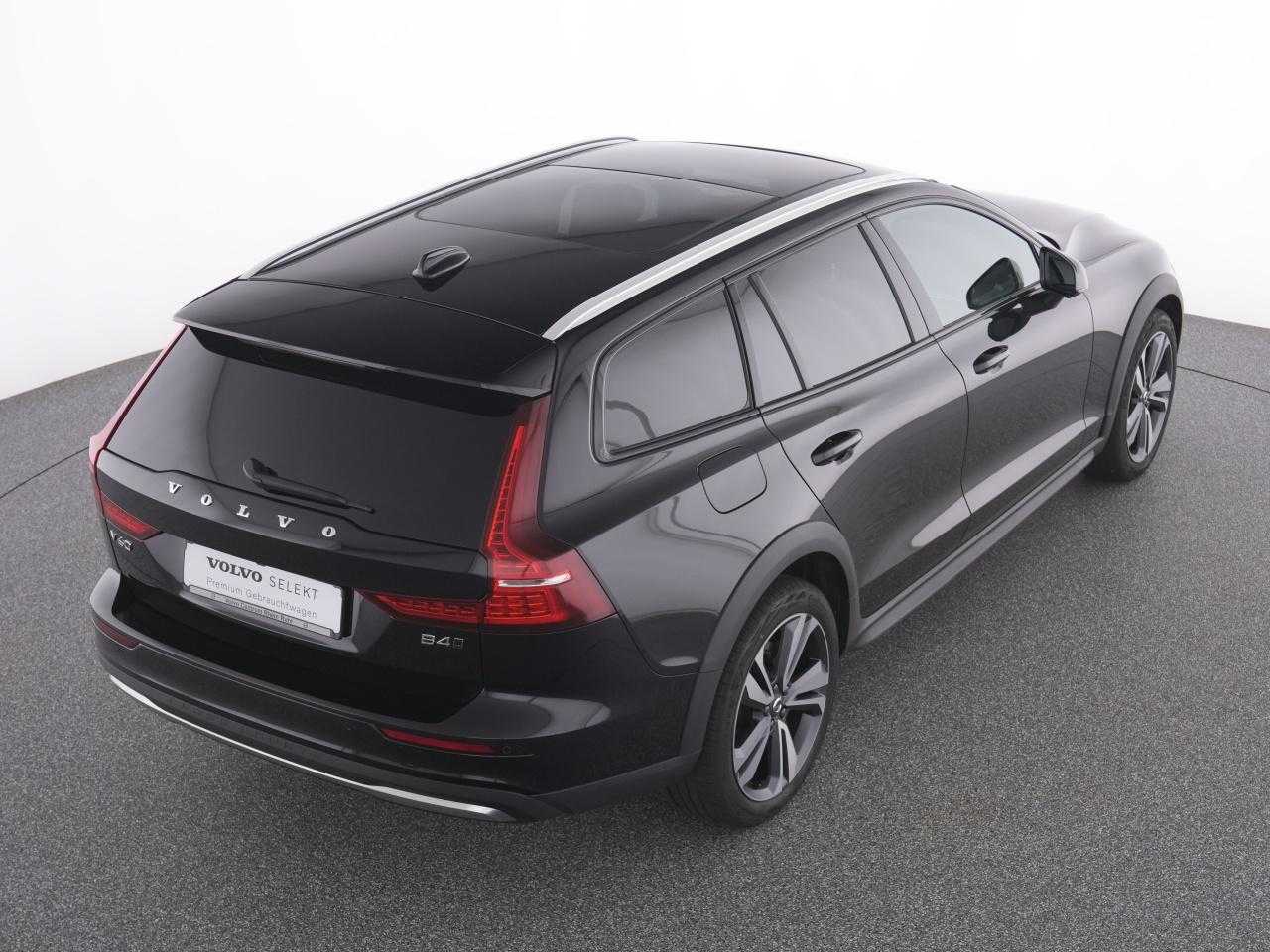 Volvo  CC